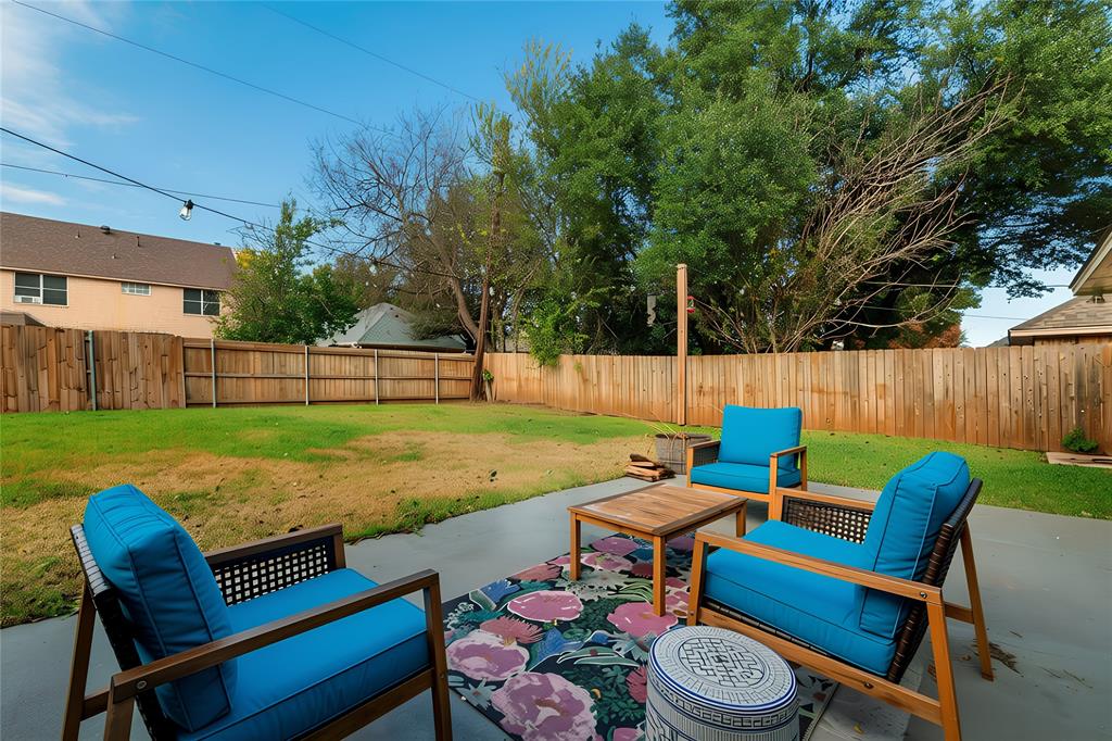 1908 Monte Cristo Drive Sherman, TX 75092 - Photo 34 of 38 a view of outdoor space with seating