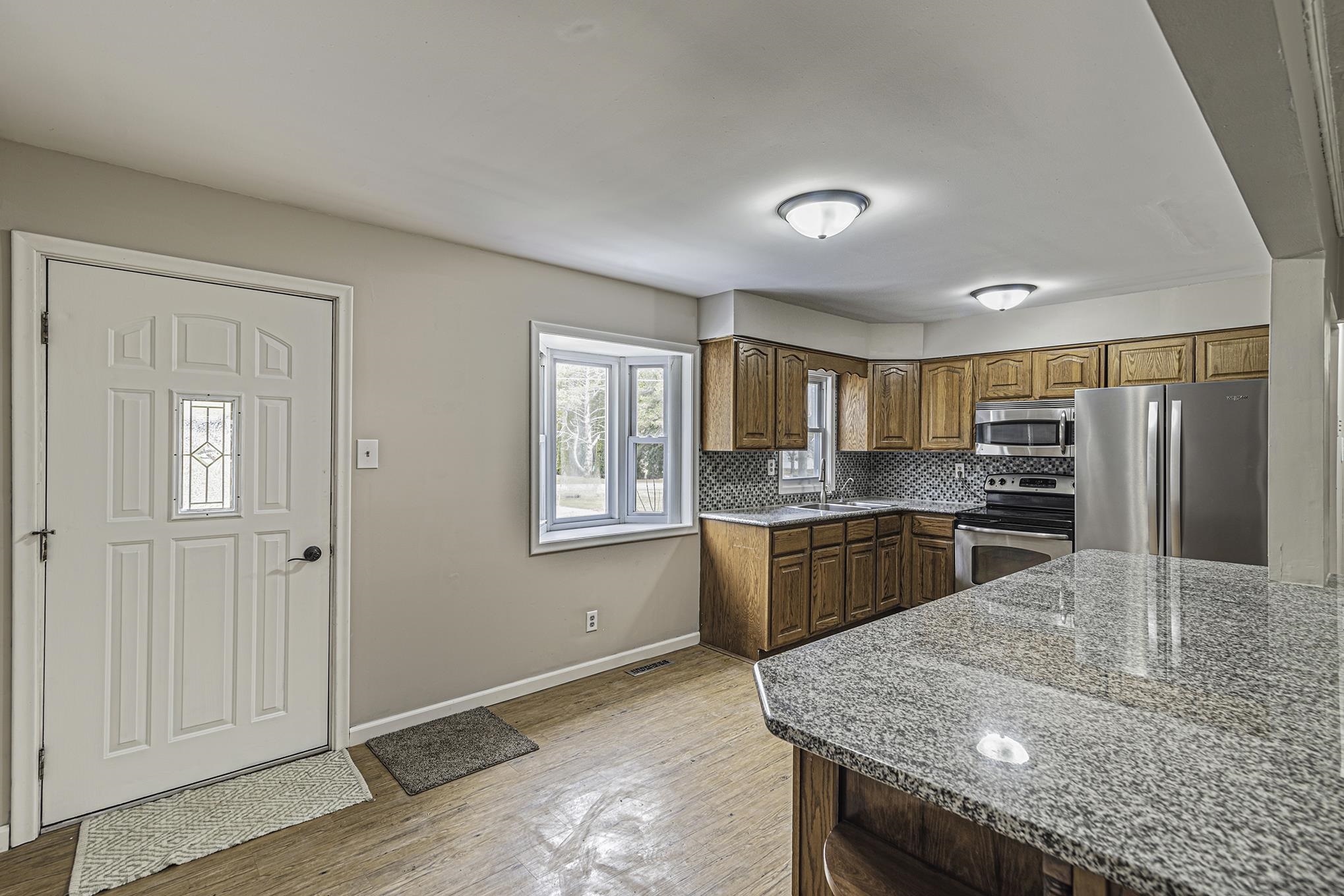 6362 Lucas Road Flint, MI 48506 - Photo 13 of 38 50104170-13.JPG