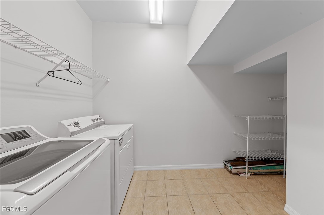 14764 Pinnacle Place, Unit 65 Naples, FL 34119 - Photo 38 of 50