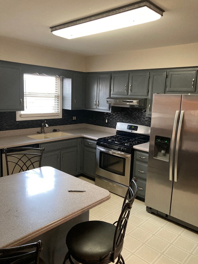 102 Ridge Road Shorewood, IL 60404 - Photo 6 of 16 Gallery Image 6