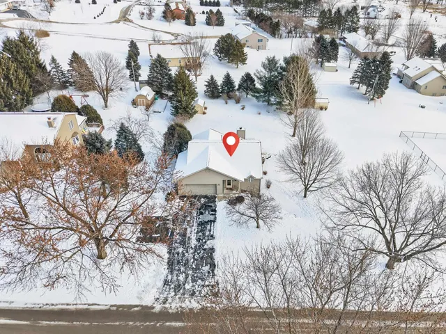 $384,900 | N5842 Lakeview Drive, Green Lake, WI 54941