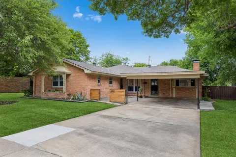 $485,000 | 8811 Rolling Rock Lane, Dallas, TX 75238