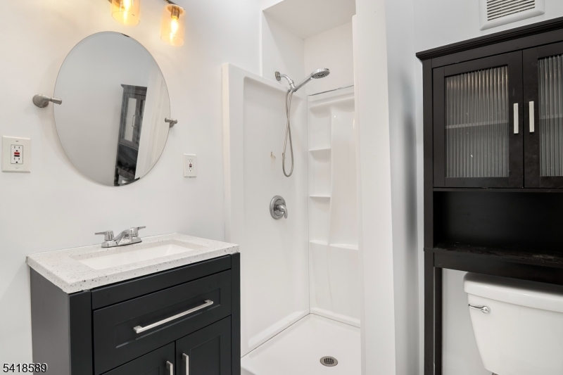 208 Annisquam Road Vernon, NJ 07422 - Photo 21 of 37