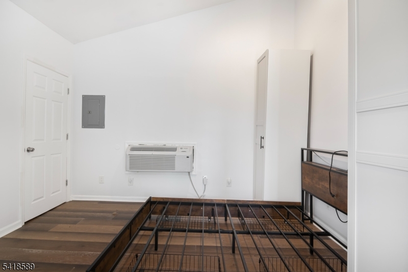 208 Annisquam Road Vernon, NJ 07422 - Photo 23 of 37