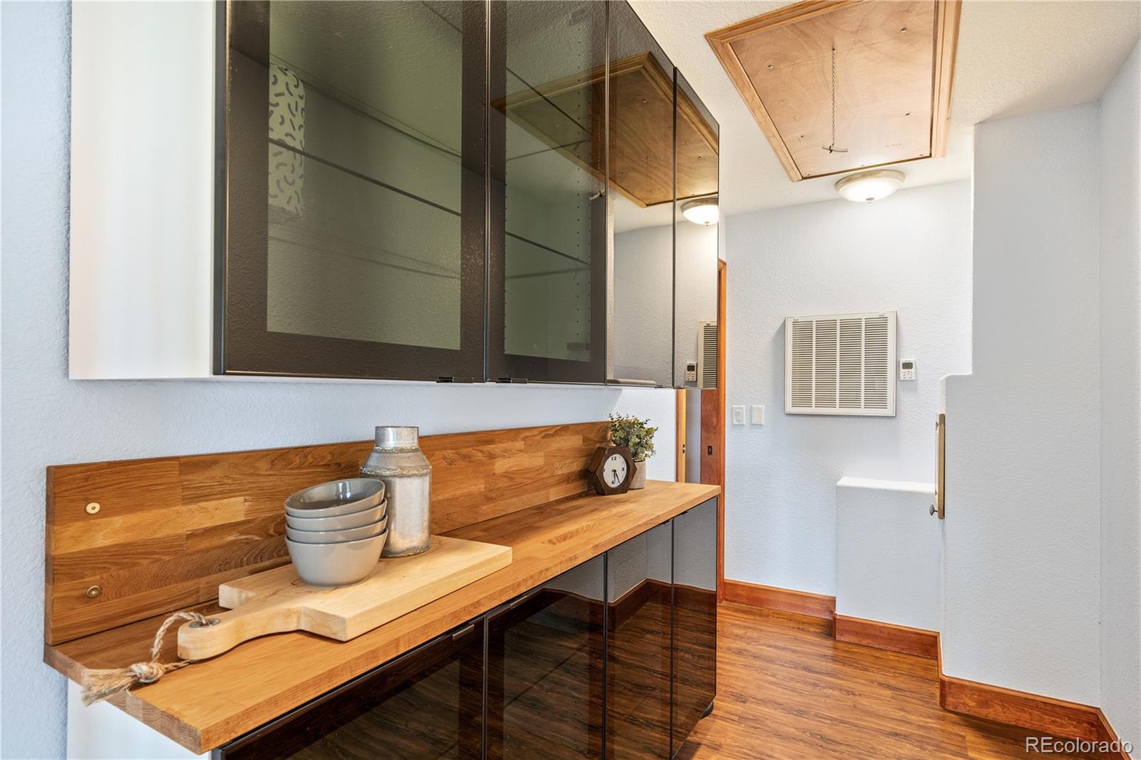 17622 County Road 1 Berthoud, CO 80513 - Photo 13 of 37 a bathroom with a sink and a mirror