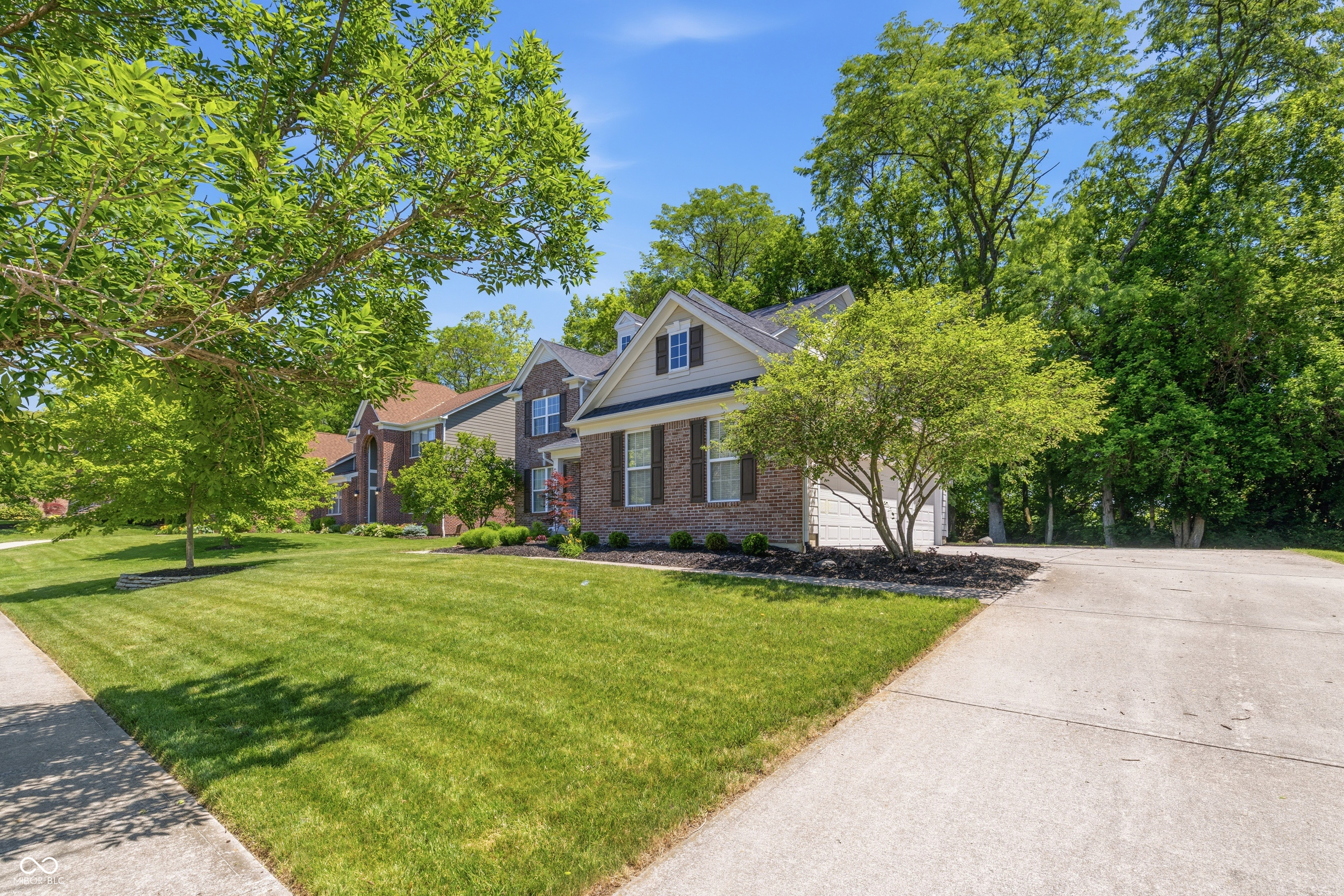 11361 Romeo Place Fortville, IN 46040 - Photo 3 of 56