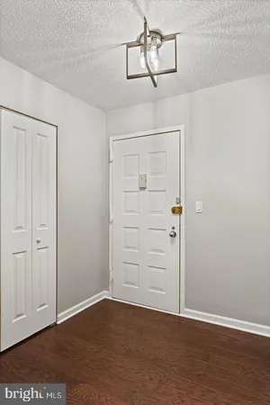 $3,850 | 8350 Greensboro Drive, Unit 126, McLean, VA 22102