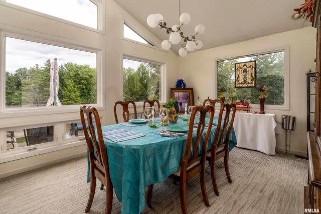 $518,900 | 173 Lake Indian Hills Circle, Carbondale, IL 62902