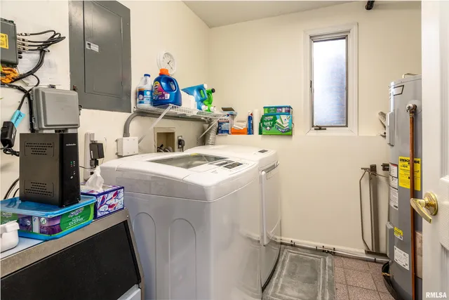 $518,900 | 173 Lake Indian Hills Circle, Carbondale, IL 62902