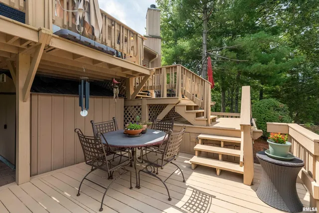 $518,900 | 173 Lake Indian Hills Circle, Carbondale, IL 62902