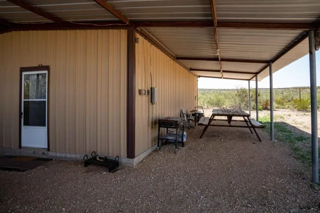 $2,250,000 | 1-887 Acres Hwy-67 Fort, Fort Stockton, TX 79735