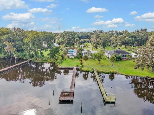 $629,000 | 115 Sunset Point Road, East Palatka, FL 32131