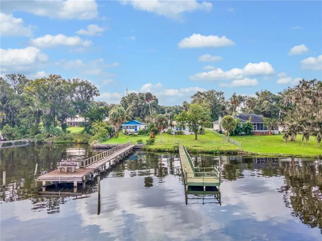 $629,000 | 115 Sunset Point Road, East Palatka, FL 32131