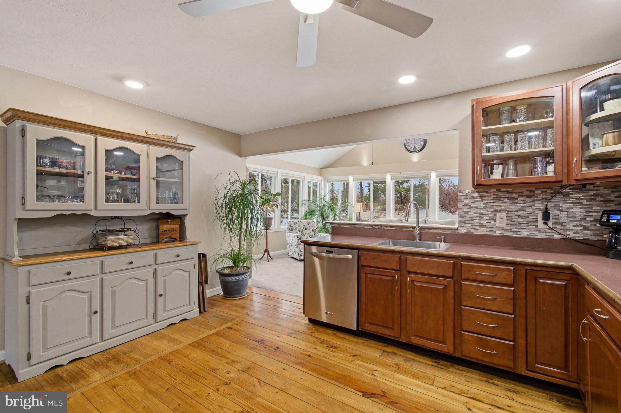 1746 Underwood Road Crofton, MD 21114 - Photo 13 of 56 Kitchen