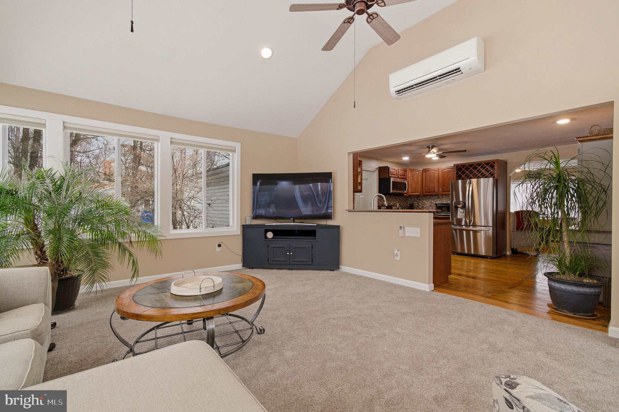 1746 Underwood Road Crofton, MD 21114 - Photo 19 of 56 Family Room