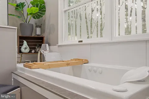 $720,000 | 1746 Underwood Road, Crofton, MD 21114