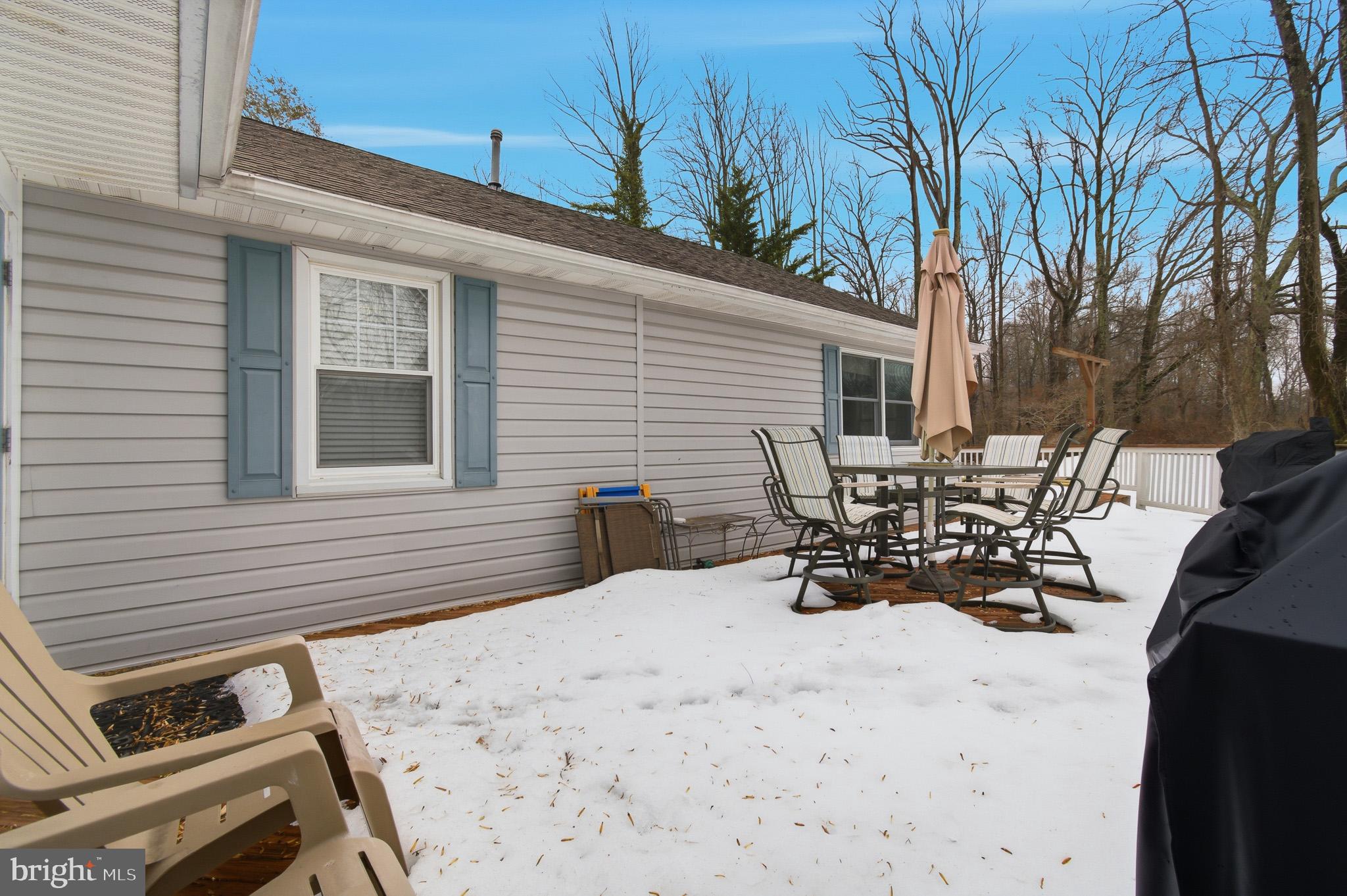 1746 Underwood Road Crofton, MD 21114 - Photo 39 of 56 Back Deck