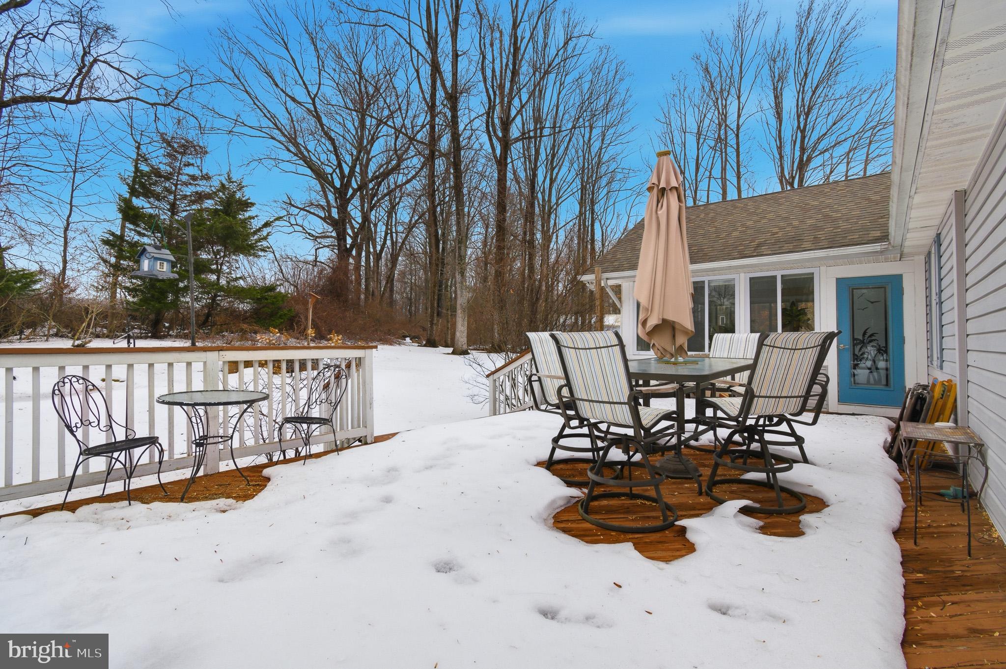 1746 Underwood Road Crofton, MD 21114 - Photo 41 of 56 Back Deck