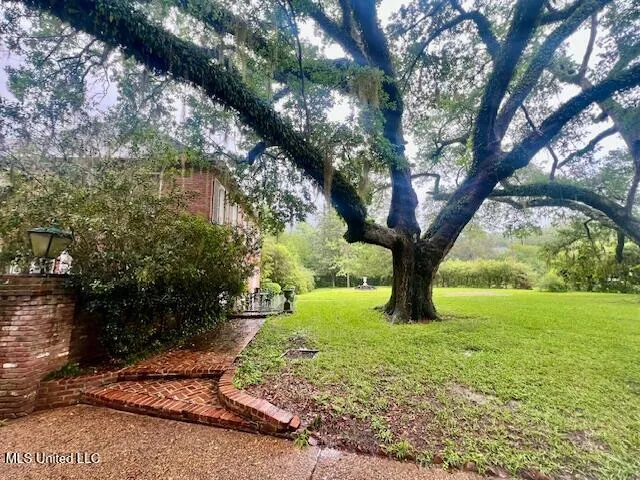 $399,000 | 112 Dana Road, Natchez, MS 39120