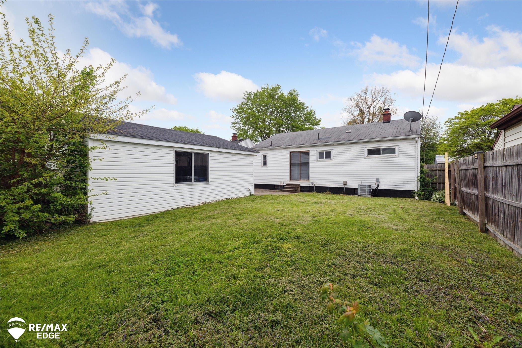 3717 Risedorph Avenue Flint, MI 48506 - Photo 36 of 40 50169552-6a5fe2f2-29ce-4bc1-aafc-c890a9e0c620.JPG