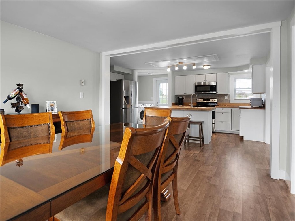 3000 Ryder Road Arcadia, NY 14513 - Photo 11 of 36 Large Dining into kitchen and livingroom #3