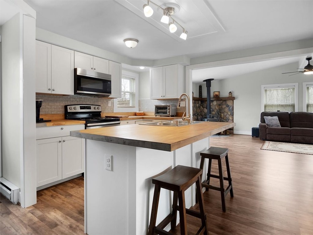 3000 Ryder Road Arcadia, NY 14513 - Photo 12 of 36 beautiful butcher block breakfast bar / Island#1