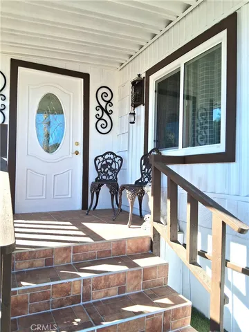 a view of a entryway door of the house