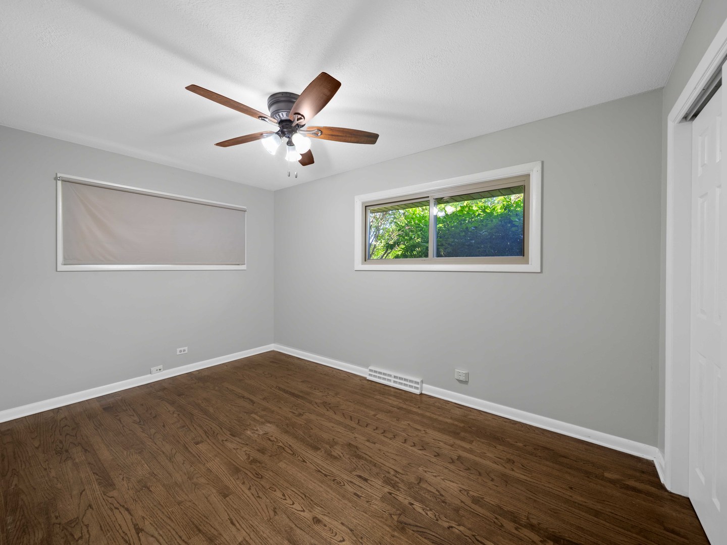 415 Tennyson Road Bartlett, IL 60103 - Photo 9 of 16