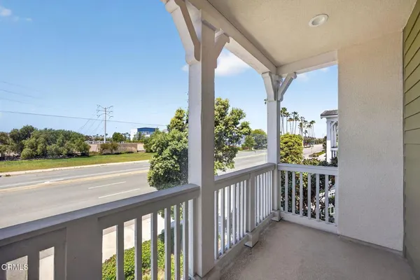 $759,900 | 1952 South Victoria Avenue, Oxnard, CA 93035
