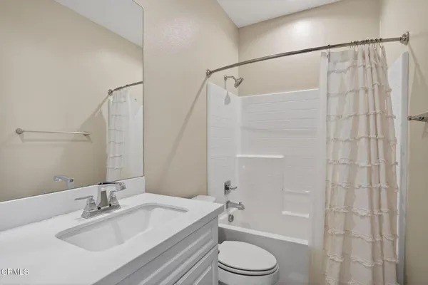 $759,900 | 1952 South Victoria Avenue, Oxnard, CA 93035