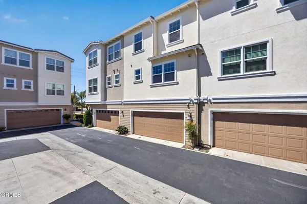 $759,900 | 1952 South Victoria Avenue, Oxnard, CA 93035