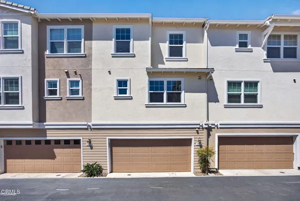 $759,900 | 1952 South Victoria Avenue, Oxnard, CA 93035