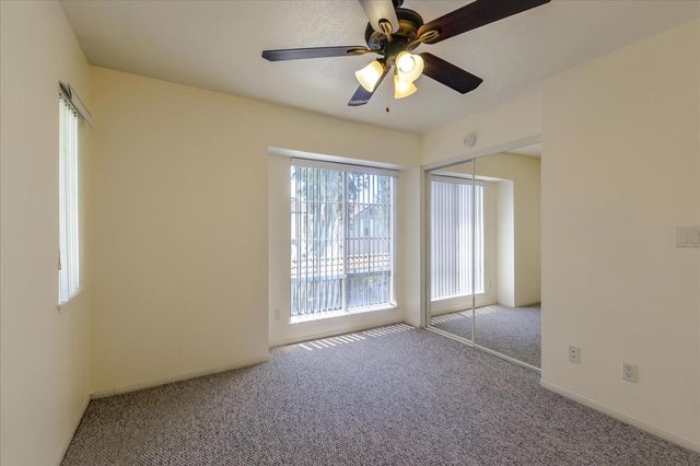 $3,000 | 4201 Las Virgenes Road, Unit 211, Calabasas, CA 91302