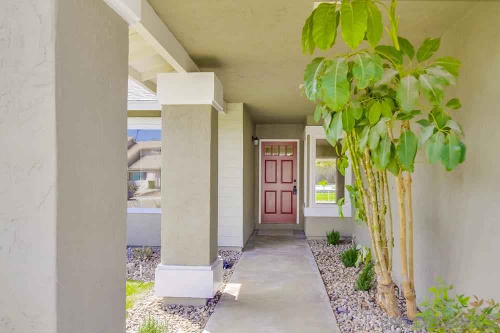 9636 Derald Road Santee, CA 92071 - Photo 3 of 17 Gallery Image 3
