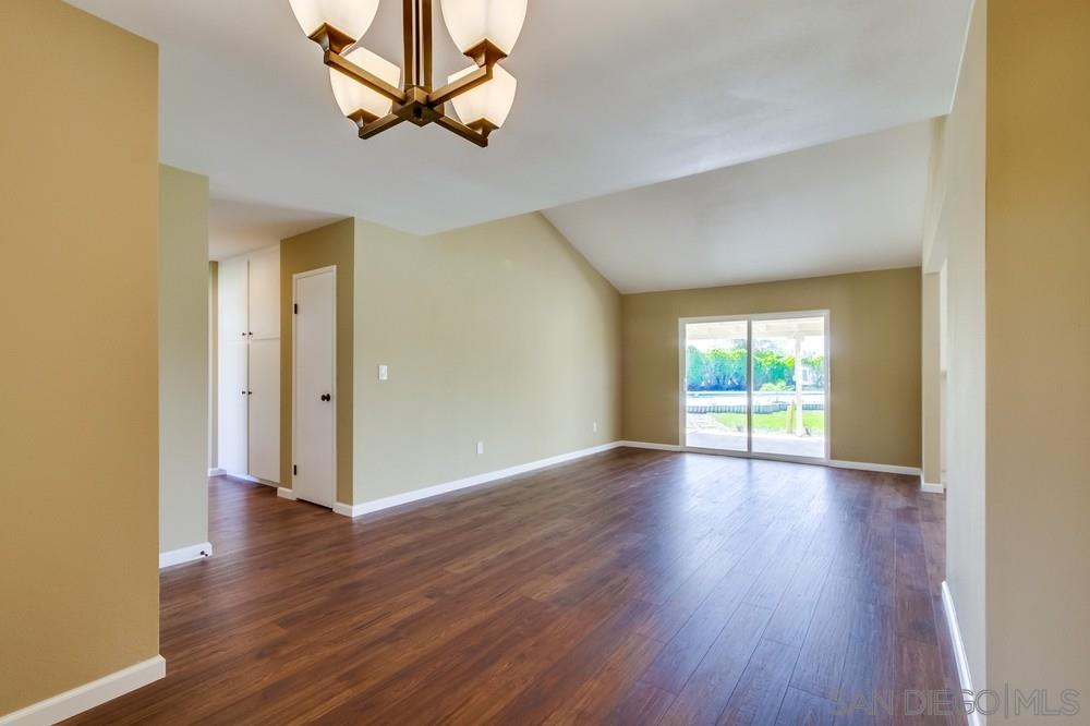 9636 Derald Road Santee, CA 92071 - Photo 4 of 17 Gallery Image 4