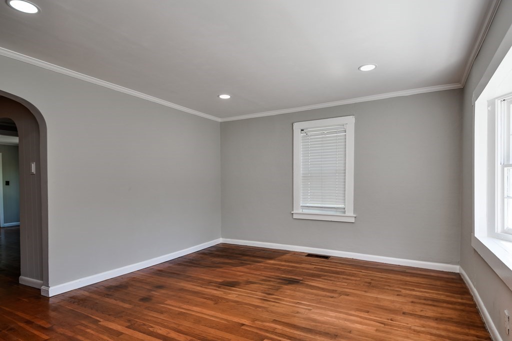 12 Pine Street Maynard, MA 01754 - Photo 9 of 27 Gallery Image 9