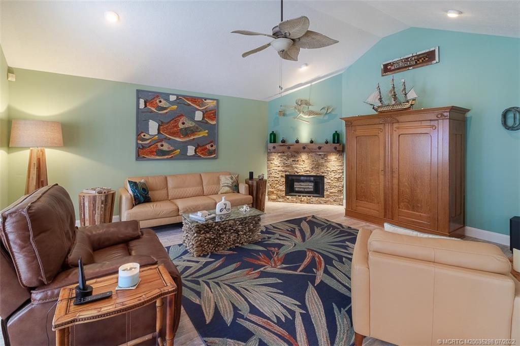 5371 Southeast Sterling Circle Stuart, FL 34997 - Photo 21 of 77