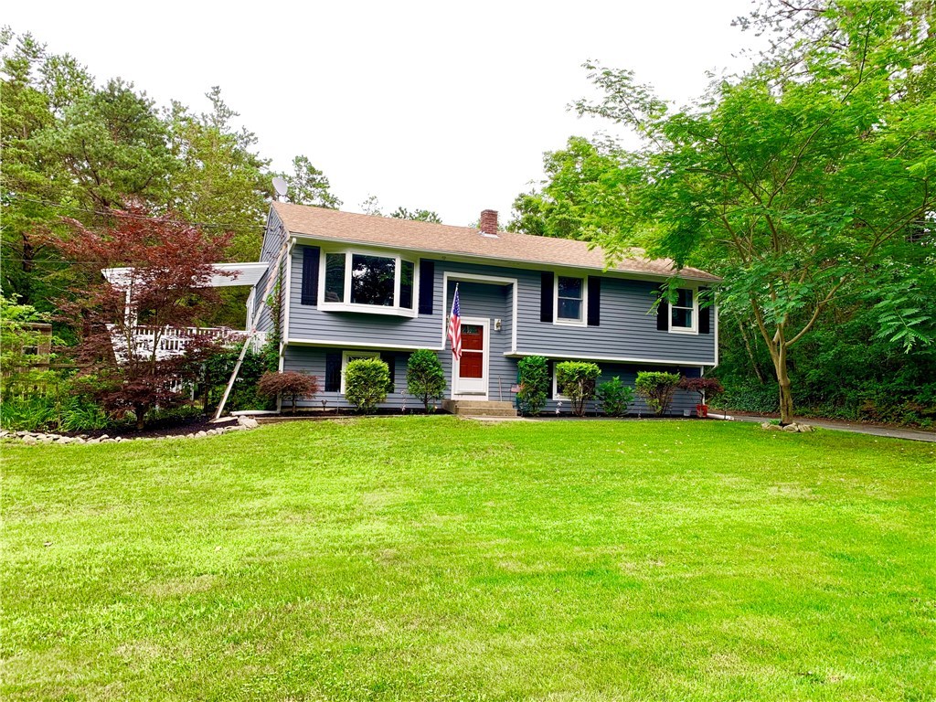 31 West Shannock Road Richmond, RI 02875 - Photo 2 of 32 Gallery Image 2