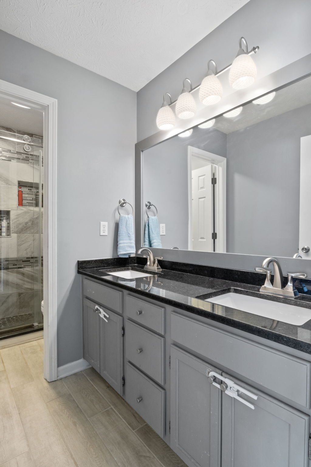 7950 Pine Lake Road Indianapolis, IN 46268 - Photo 24 of 35