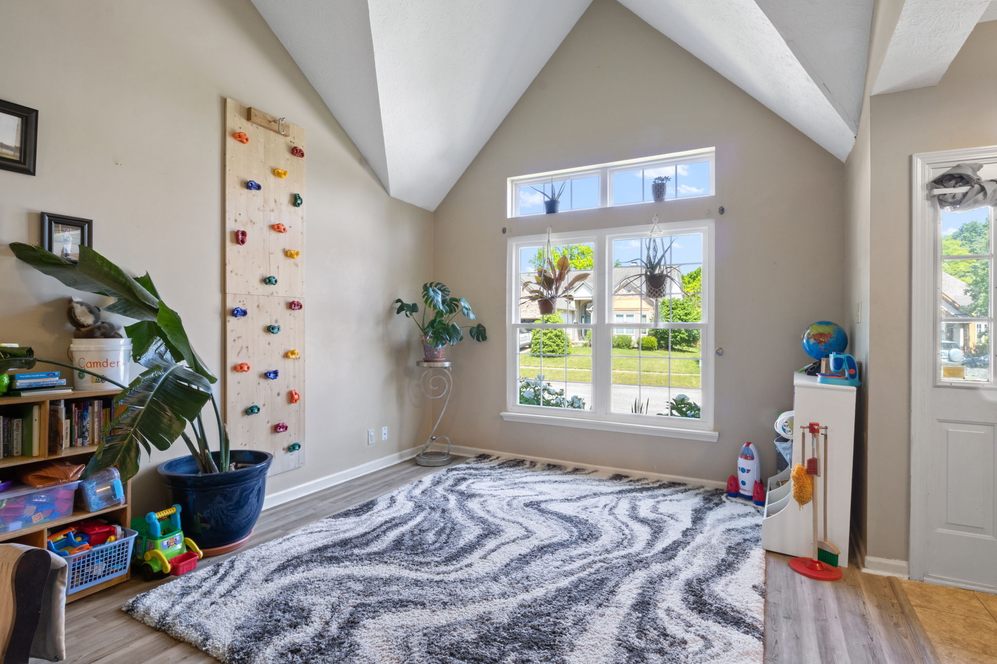 7950 Pine Lake Road Indianapolis, IN 46268 - Photo 28 of 35