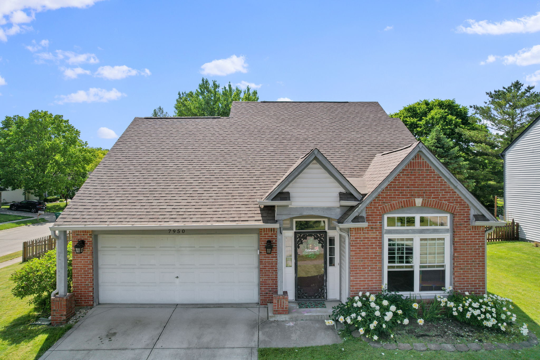 7950 Pine Lake Road Indianapolis, IN 46268 - Photo 3 of 35