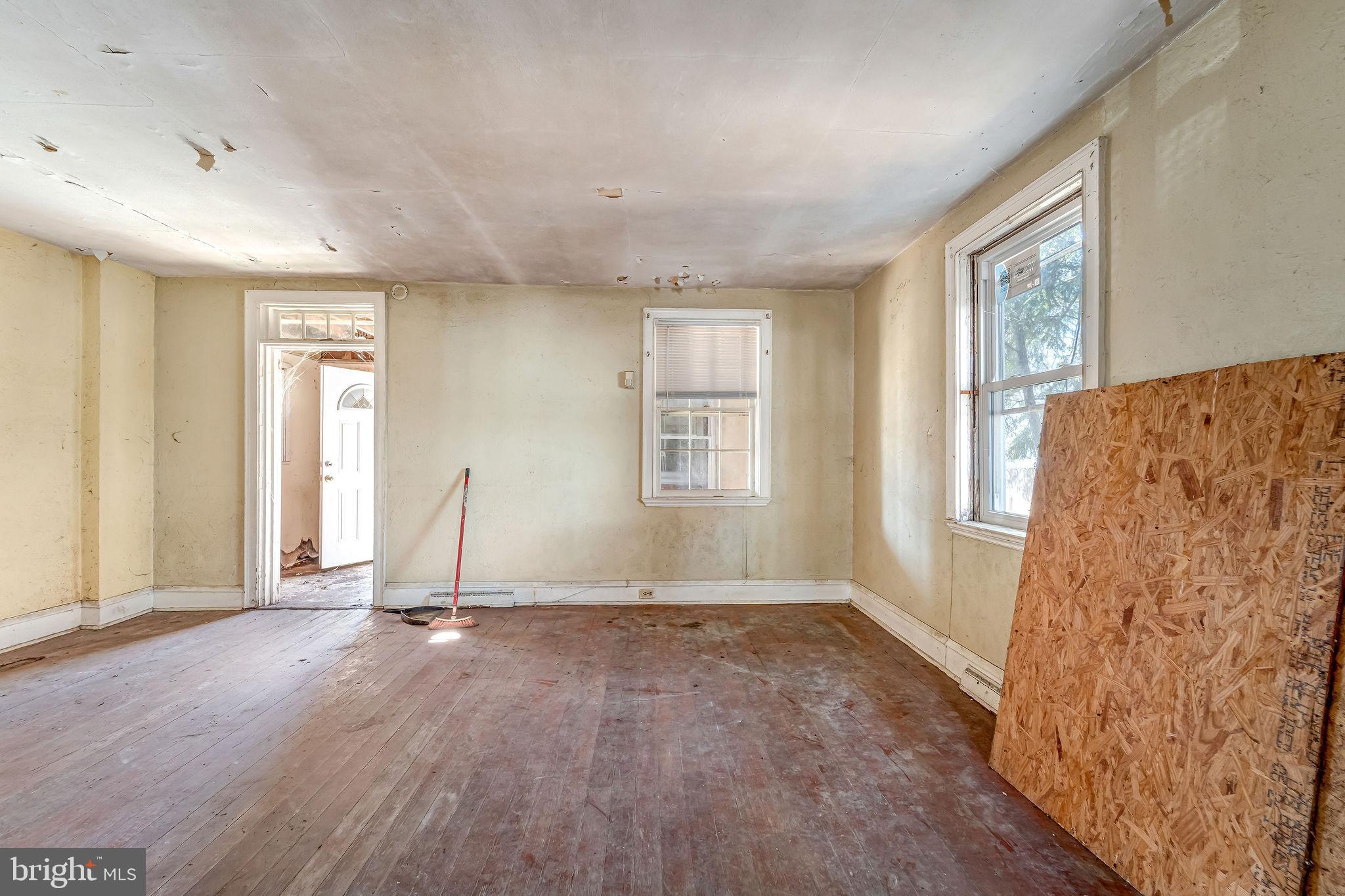 3118 South Constitution Road Camden, NJ 08104 - Photo 10 of 24