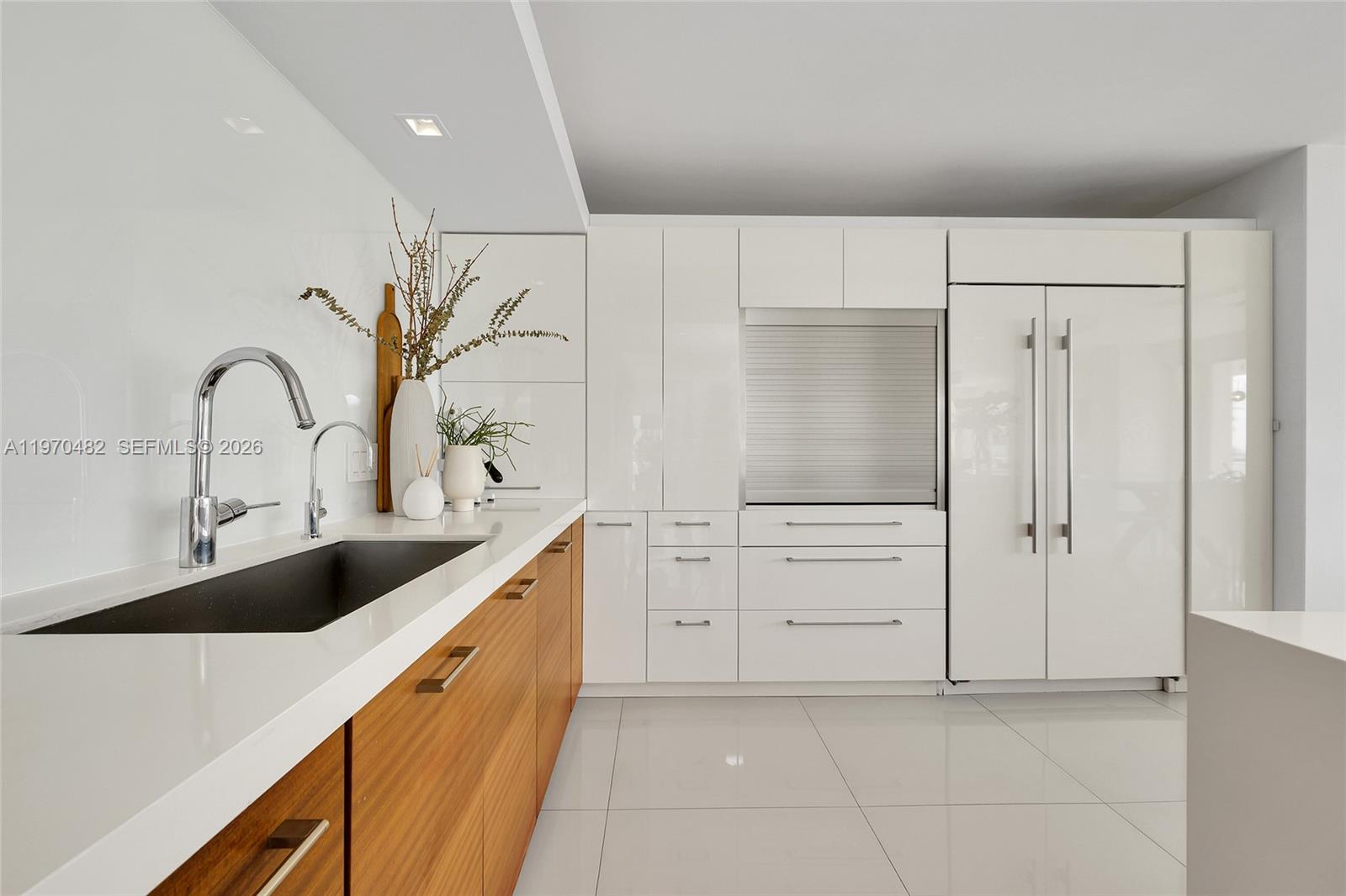 199 Ocean Ln Drive, Unit 401 Key Biscayne, FL 33149 - Photo 8 of 38