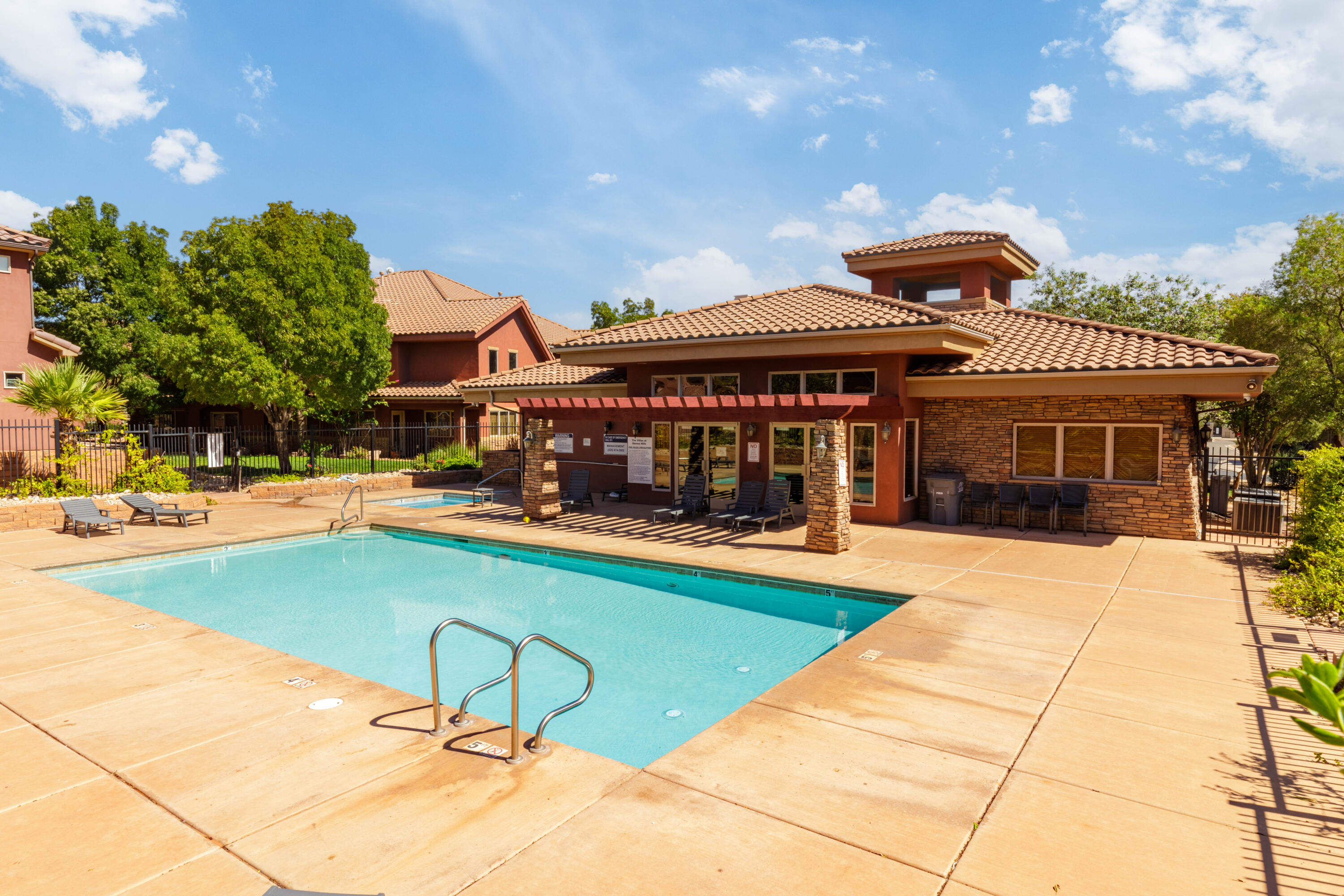 325 North Red Stone Road, Unit 92 Washington, UT 84780 - Photo 24 of 27 Community Pool