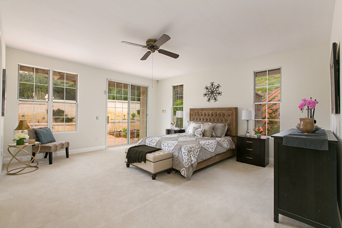 2020 Ridgecrest Place Escondido, CA 92029 - Photo 12 of 25 Gallery Image 12