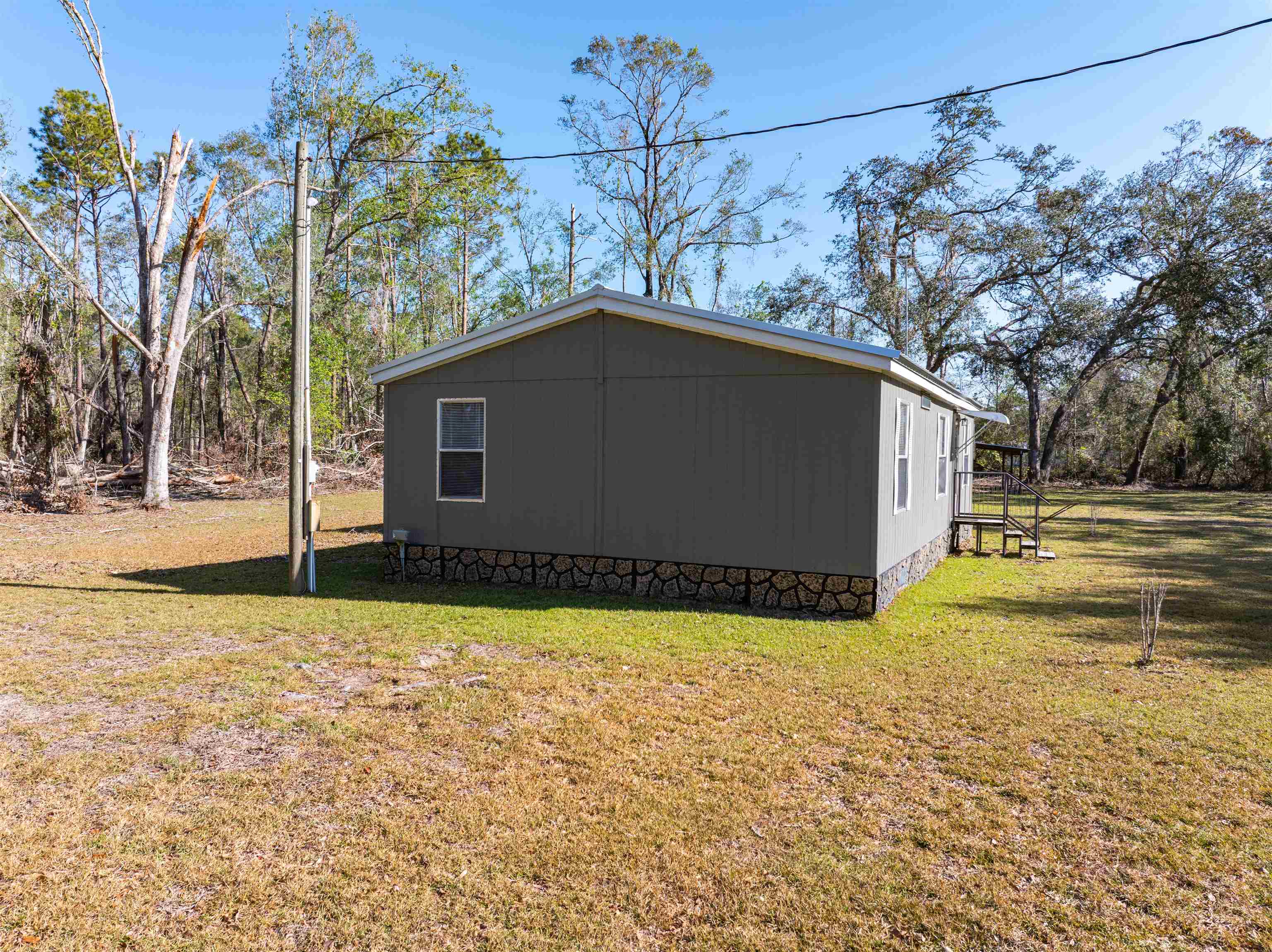 4717 Northeast Bellville Road Pinetta, FL 32350 - Photo 32 of 42 Gallery Image 32