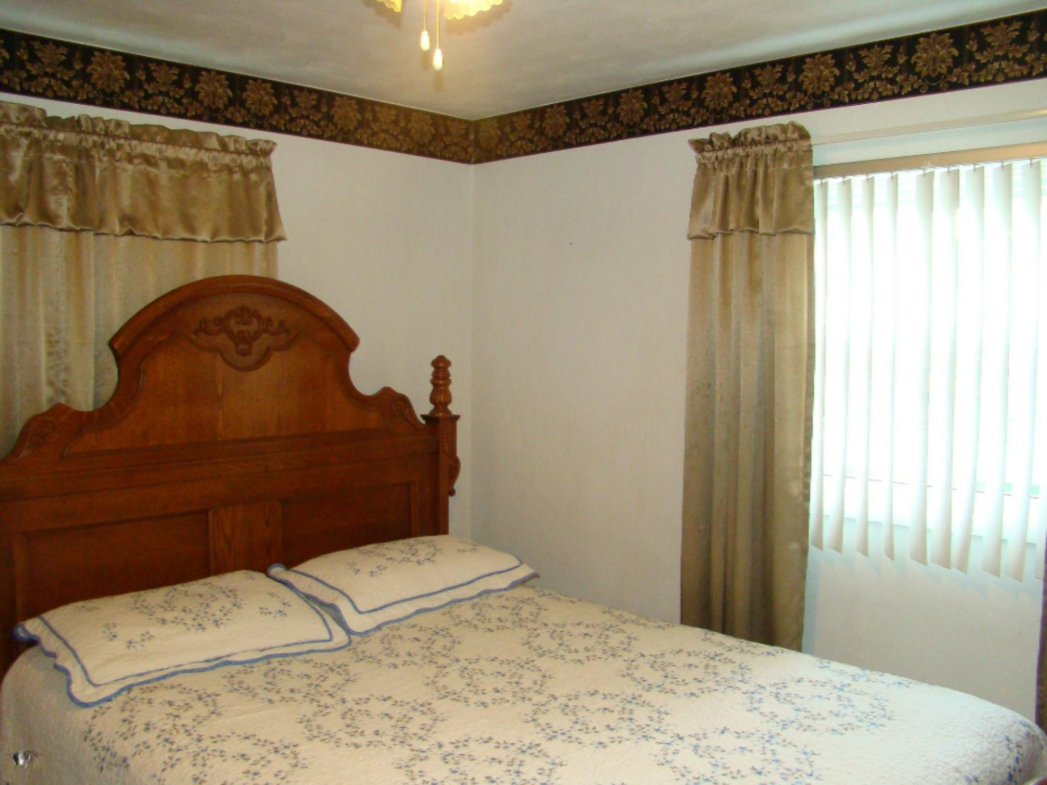 200 Elmside Road Benton Harbor, MI 49022 - Photo 11 of 49 DSC04128