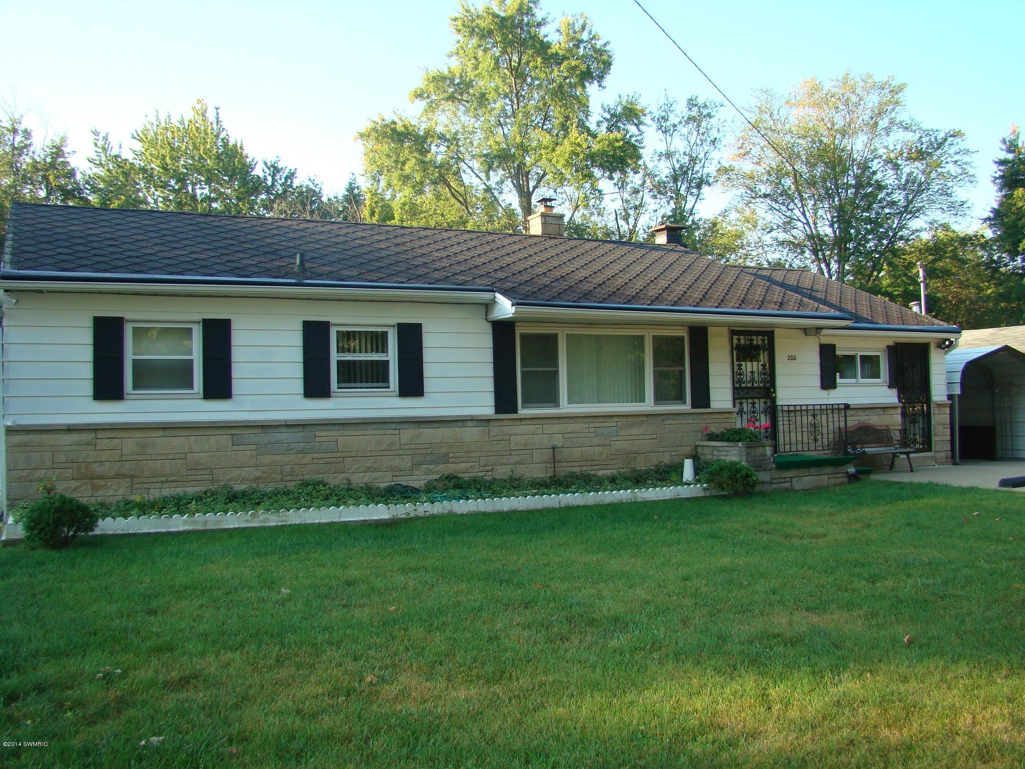 200 Elmside Road Benton Harbor, MI 49022 - Photo 49 of 49 DSC04173