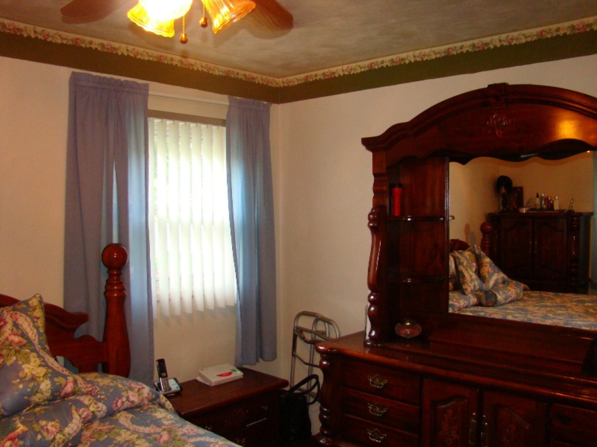 200 Elmside Road Benton Harbor, MI 49022 - Photo 10 of 49 DSC04127