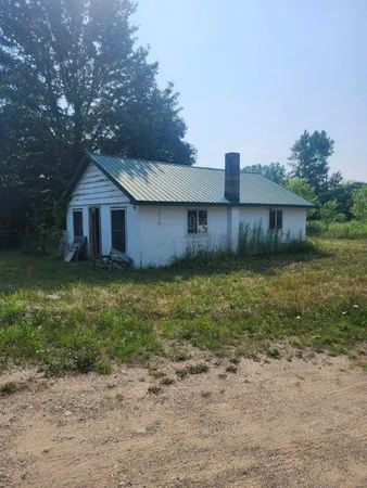 $100,000 | 5890 109th Avenue, Pullman, MI 49450